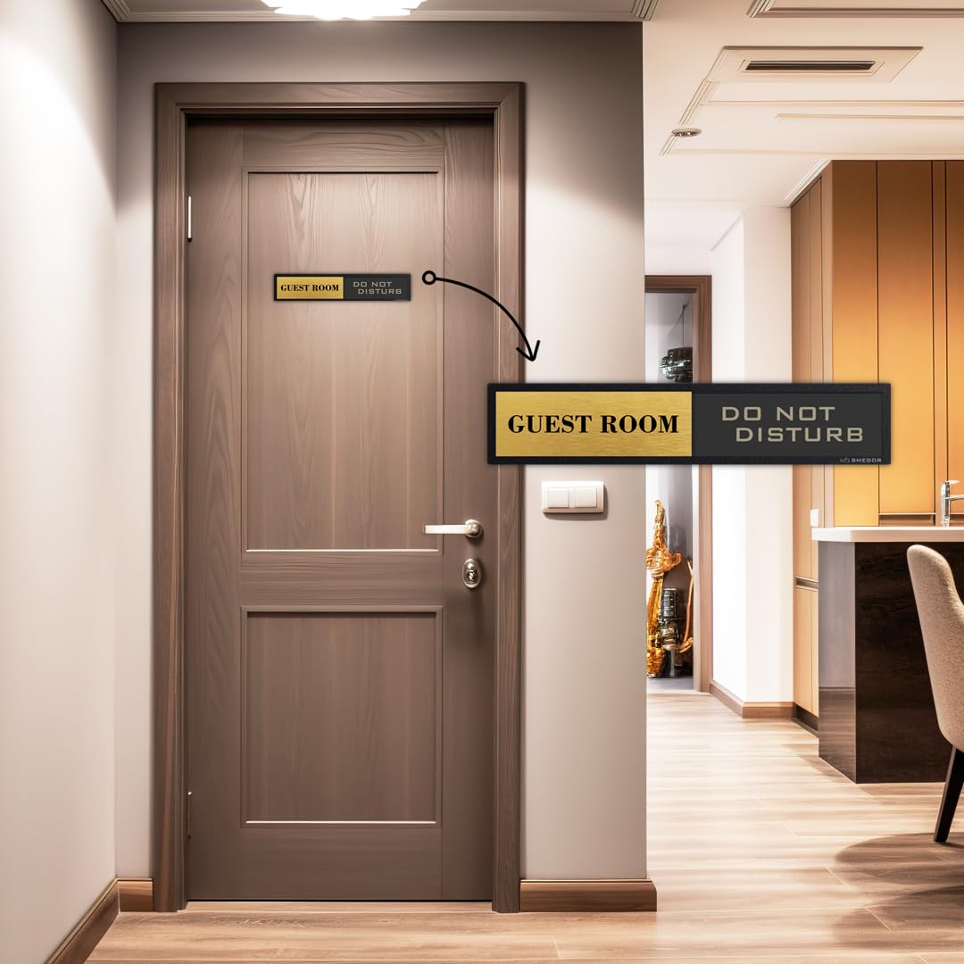 "DO NOT DISTURB / PLEASE KNOCK" status